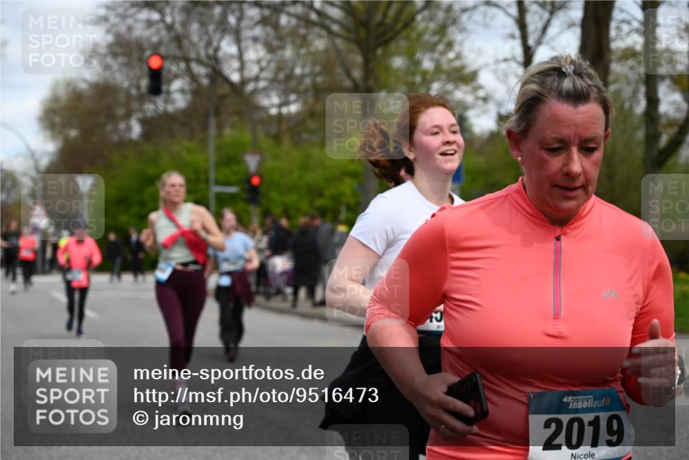 12.04.2026 - 45. Internationalen Wilhelmsburger Insellauf J. Mangold http://msf.ph/oto/9516473 12.04.2026 13:18:23 Ziel 2516, 2517, 4031, 3694, 2018, 2961, 3248, 2570, 2573, 3277, 3828, 4948, 5488, 5663, 4727, 5541, 4153, 3528, 3527, 4400, 4403, 4556, 4626, 2019, 3940, 3482, 3524, 2572, 2572, 3587, 4734, 2061, 4020 meine-sportfotos.de
