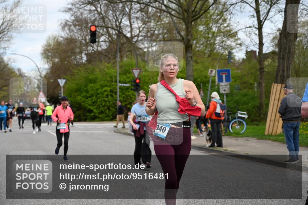 12.04.2026 - 45. Internationalen Wilhelmsburger Insellauf J. Mangold http://msf.ph/oto/9516481 12.04.2026 13:18:24 Ziel 2516, 2517, 4031, 3694, 2018, 2961, 3248, 2570, 2573, 3277, 3828, 4948, 5488, 5663, 4727, 5541, 4153, 3528, 3527, 4400, 4403, 4556, 4626, 4626, 2019, 3940, 3482, 3524, 2572, 3587, 4734, 3587, 4734, 2061, 4020, 5849, 4639, 3809, 4660 meine-sportfotos.de