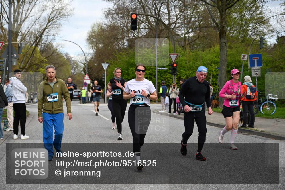 12.04.2026 - 45. Internationalen Wilhelmsburger Insellauf J. Mangold http://msf.ph/oto/9516525 12.04.2026 13:18:41 Ziel 5663, 4727, 5541, 4153, 3528, 3527, 4400, 4403, 4556, 4626, 2019, 3940, 3482, 3524, 2572, 3587, 4734, 2061, 2061, 4020, 5849, 4639, 3809, 4660, 2174, 5019, 4543, 4793, 5786, 4112, 3071 meine-sportfotos.de