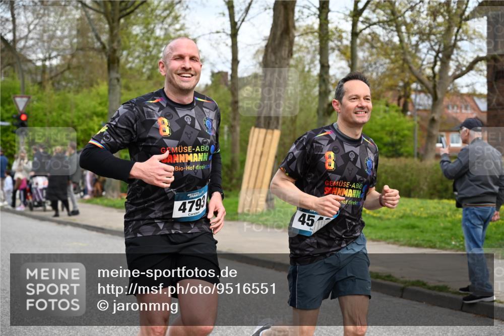 12.04.2026 - 45. Internationalen Wilhelmsburger Insellauf J. Mangold http://msf.ph/oto/9516551 12.04.2026 13:18:49 Ziel 4626, 2019, 3940, 3482, 3524, 2572, 3587, 4734, 2061, 4020, 5849, 4639, 3809, 4660, 2174, 2174, 5019, 4543, 4793, 5786, 4112, 3071, 3071, 2027, 5007, 4594, 4984 meine-sportfotos.de