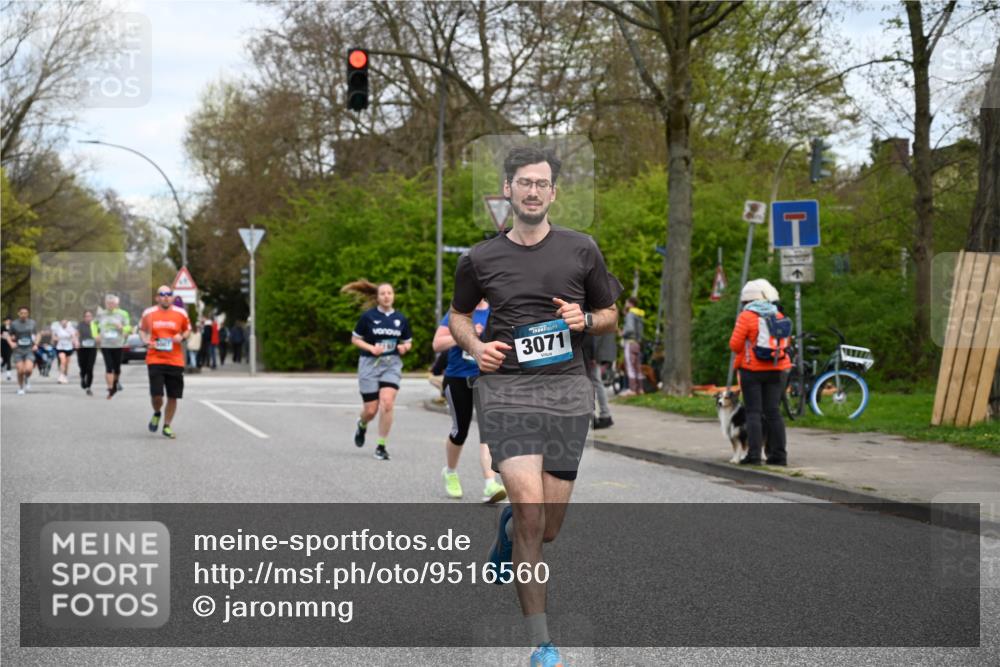 12.04.2026 - 45. Internationalen Wilhelmsburger Insellauf J. Mangold http://msf.ph/oto/9516560 12.04.2026 13:19:05 Ziel 2061, 4020, 5849, 4639, 3809, 4660, 2174, 5019, 4543, 4793, 5786, 4112, 3071, 2027, 5007, 4594, 4984, 3927, 3193, 4469, 5327, 3125, 4518, 5778, 2799, 4972, 3265 meine-sportfotos.de