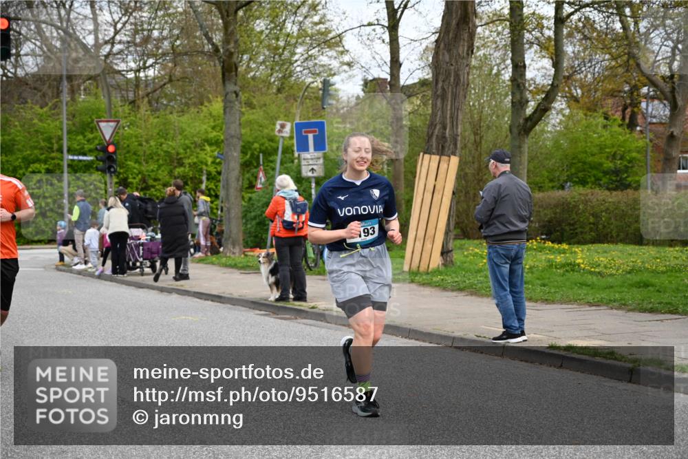 12.04.2026 - 45. Internationalen Wilhelmsburger Insellauf J. Mangold http://msf.ph/oto/9516587 12.04.2026 13:19:10 Ziel 5849, 4639, 3809, 4660, 2174, 5019, 4543, 4793, 5786, 4112, 3071, 2027, 5007, 4594, 4984, 3927, 3193, 4469, 5327, 3125, 4518, 5778, 2799, 4972, 3265, 5003, 3857 meine-sportfotos.de