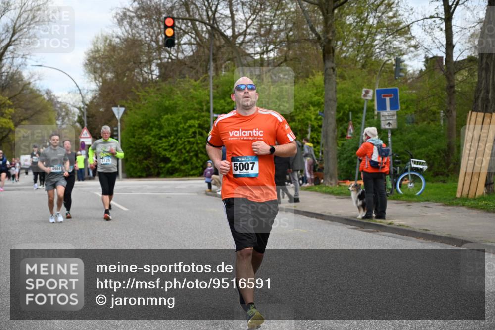 12.04.2026 - 45. Internationalen Wilhelmsburger Insellauf J. Mangold http://msf.ph/oto/9516591 12.04.2026 13:19:11 Ziel 5849, 4639, 3809, 4660, 2174, 5019, 4543, 4793, 5786, 4112, 3071, 2027, 5007, 5007, 4594, 4984, 3927, 3193, 4469, 5327, 3125, 4518, 5778, 2799, 2799, 4972, 3265, 5003, 3857, 2946 meine-sportfotos.de