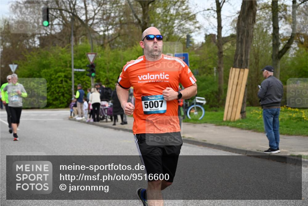 12.04.2026 - 45. Internationalen Wilhelmsburger Insellauf J. Mangold http://msf.ph/oto/9516600 12.04.2026 13:19:12 Ziel 5849, 4639, 3809, 4660, 2174, 5019, 4543, 4793, 5786, 4112, 3071, 2027, 5007, 4594, 4594, 4984, 3927, 3193, 4469, 5327, 3125, 4518, 5778, 2799, 4972, 3265, 5003, 3857, 2946, 4905, 4274 meine-sportfotos.de