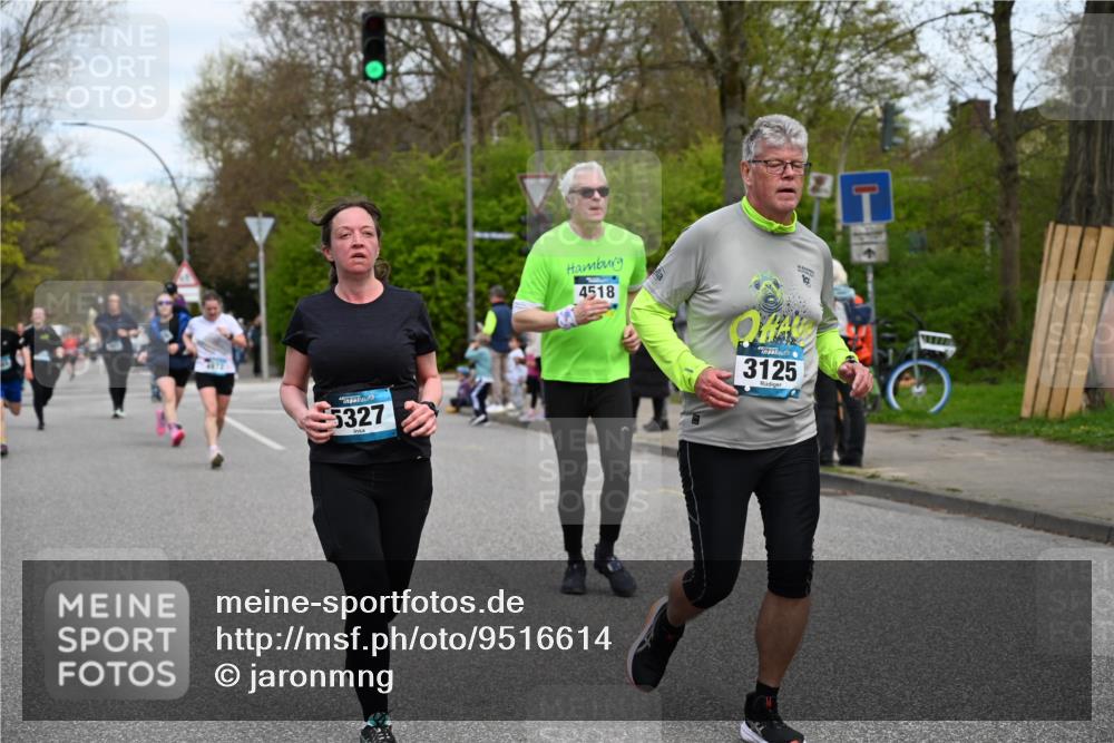 12.04.2026 - 45. Internationalen Wilhelmsburger Insellauf J. Mangold http://msf.ph/oto/9516614 12.04.2026 13:19:16 Ziel 5019, 4543, 4793, 5786, 4112, 3071, 2027, 5007, 4594, 4984, 3927, 3193, 4469, 3193, 4469, 5327, 3125, 4518, 5778, 2799, 4972, 3265, 5003, 3857, 2946, 4905, 4274, 2534, 4936 meine-sportfotos.de