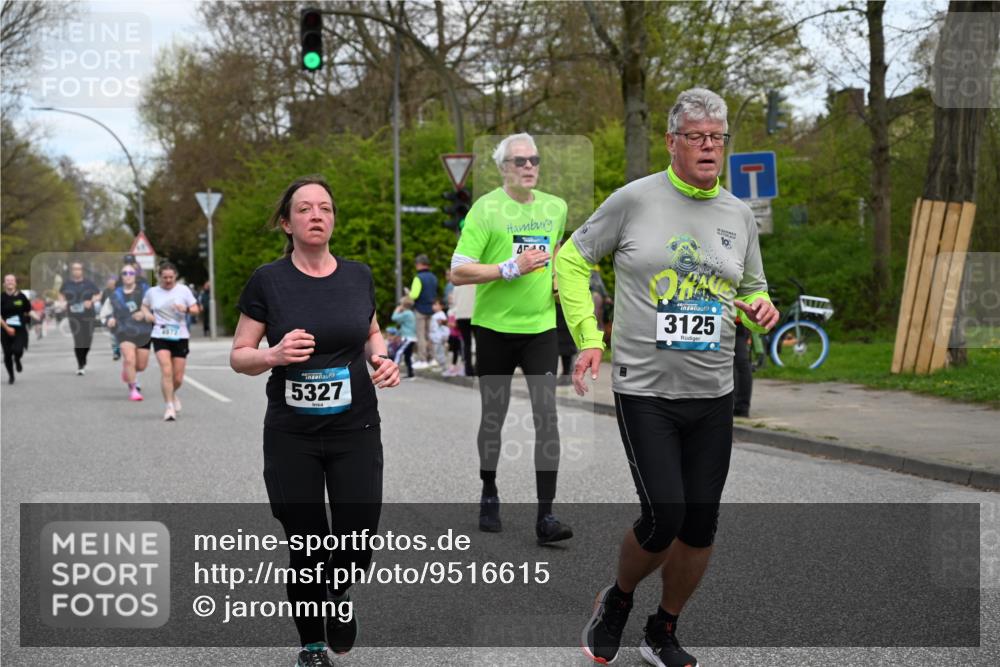 12.04.2026 - 45. Internationalen Wilhelmsburger Insellauf J. Mangold http://msf.ph/oto/9516615 12.04.2026 13:19:16 Ziel 5019, 4543, 4793, 5786, 4112, 3071, 2027, 5007, 4594, 4984, 3927, 3193, 4469, 3193, 4469, 5327, 3125, 4518, 5778, 2799, 4972, 3265, 5003, 3857, 2946, 4905, 4274, 2534, 4936 meine-sportfotos.de