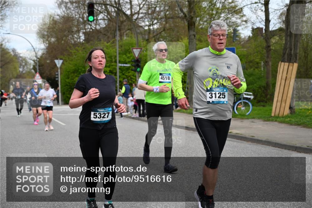 12.04.2026 - 45. Internationalen Wilhelmsburger Insellauf J. Mangold http://msf.ph/oto/9516616 12.04.2026 13:19:16 Ziel 5019, 4543, 4793, 5786, 4112, 3071, 2027, 5007, 4594, 4984, 3927, 3193, 4469, 3193, 4469, 5327, 3125, 4518, 5778, 2799, 4972, 3265, 5003, 3857, 2946, 4905, 4274, 2534, 4936 meine-sportfotos.de
