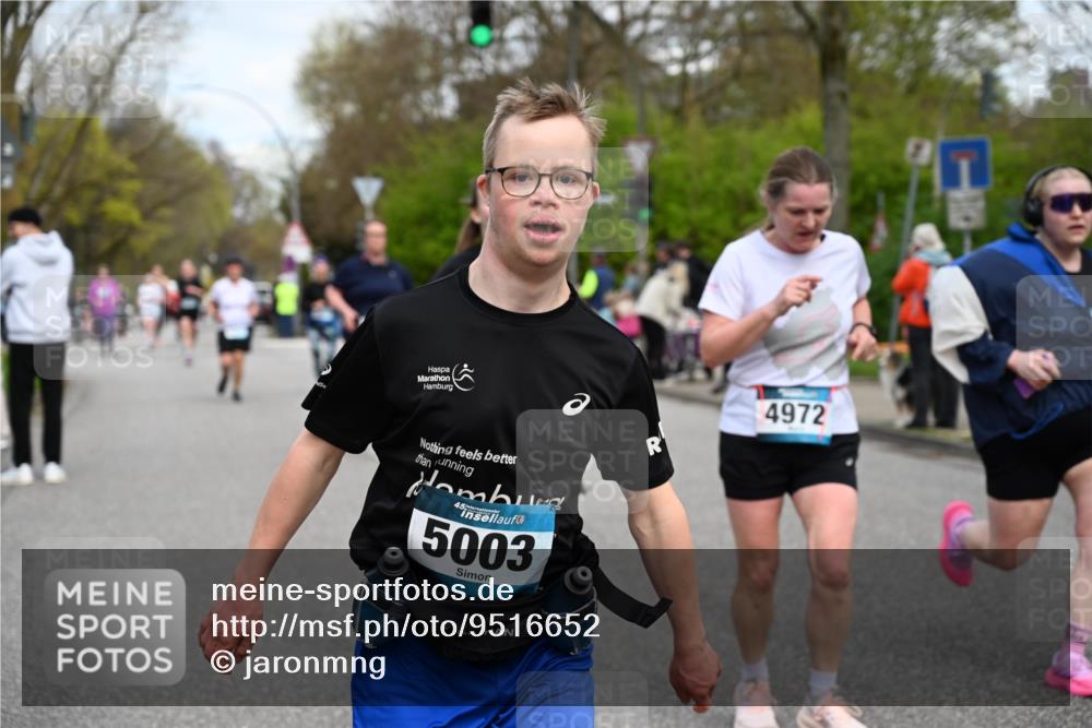 12.04.2026 - 45. Internationalen Wilhelmsburger Insellauf J. Mangold http://msf.ph/oto/9516652 12.04.2026 13:19:21 Ziel 4793, 5786, 4112, 3071, 2027, 5007, 4594, 4984, 3927, 3193, 4469, 5327, 3125, 4518, 5778, 5778, 2799, 4972, 3265, 5003, 5003, 3857, 2946, 4905, 4274, 2534, 4936, 2366, 3655 meine-sportfotos.de