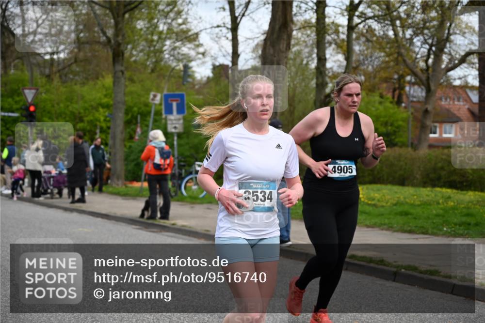 12.04.2026 - 45. Internationalen Wilhelmsburger Insellauf J. Mangold http://msf.ph/oto/9516740 12.04.2026 13:19:37 Ziel 4594, 4984, 3927, 3193, 4469, 5327, 3125, 4518, 5778, 2799, 4972, 3265, 5003, 3857, 2946, 4905, 4274, 2534, 2534, 4936, 2366, 3655, 2261, 2264, 3448, 3449, 2894, 2888, 3898 meine-sportfotos.de