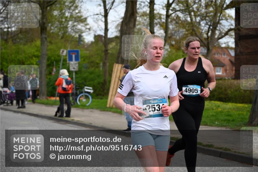 12.04.2026 - 45. Internationalen Wilhelmsburger Insellauf J. Mangold http://msf.ph/oto/9516743 12.04.2026 13:19:37 Ziel 4594, 4984, 3927, 3193, 4469, 5327, 3125, 4518, 5778, 2799, 4972, 3265, 5003, 3857, 2946, 4905, 4274, 2534, 2534, 4936, 2366, 3655, 2261, 2264, 3448, 3449, 2894, 2888, 3898 meine-sportfotos.de