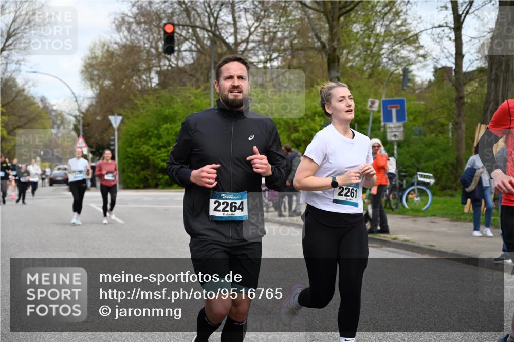 12.04.2026 - 45. Internationalen Wilhelmsburger Insellauf J. Mangold http://msf.ph/oto/9516765 12.04.2026 13:19:44 Ziel 4518, 5778, 2799, 4972, 3265, 5003, 3857, 2946, 4905, 4274, 2534, 4936, 2366, 3655, 2261, 2264, 3448, 3449, 2894, 2888, 3898, 2431, 4121, 5308 meine-sportfotos.de