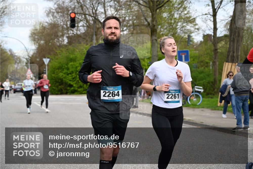 12.04.2026 - 45. Internationalen Wilhelmsburger Insellauf J. Mangold http://msf.ph/oto/9516767 12.04.2026 13:19:45 Ziel 5778, 2799, 4972, 3265, 5003, 3857, 2946, 4905, 4274, 2534, 4936, 2366, 3655, 2261, 2264, 3448, 3449, 2894, 2888, 3898, 2431, 4121, 5308 meine-sportfotos.de