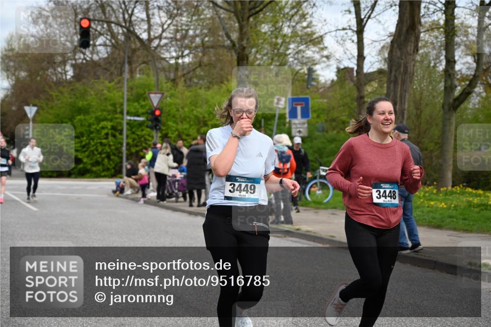 12.04.2026 - 45. Internationalen Wilhelmsburger Insellauf J. Mangold http://msf.ph/oto/9516785 12.04.2026 13:19:50 Ziel 4972, 3265, 5003, 3857, 2946, 4905, 4274, 2534, 4936, 2366, 3655, 2261, 2264, 3448, 3449, 2894, 2888, 3898, 2431, 4121, 5308, 3236, 4718, 2247, 3203 meine-sportfotos.de