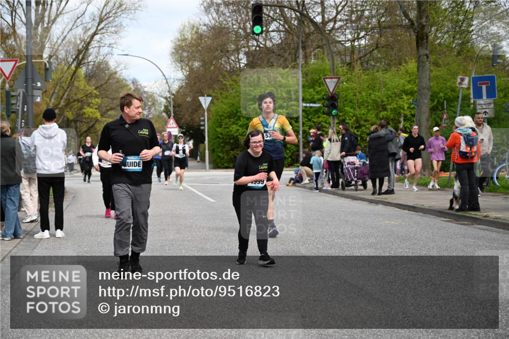 12.04.2026 - 45. Internationalen Wilhelmsburger Insellauf J. Mangold http://msf.ph/oto/9516823 12.04.2026 13:19:59 Ziel 3857, 2946, 4905, 4274, 2534, 4936, 2366, 3655, 2261, 2264, 3448, 3449, 2894, 2888, 3898, 2431, 4121, 5308, 3236, 4718, 2247, 3203, 5342, 3822, 3821, 4999, 4803, 2224, 4223, 4224, 4954, 5258, 3284 meine-sportfotos.de