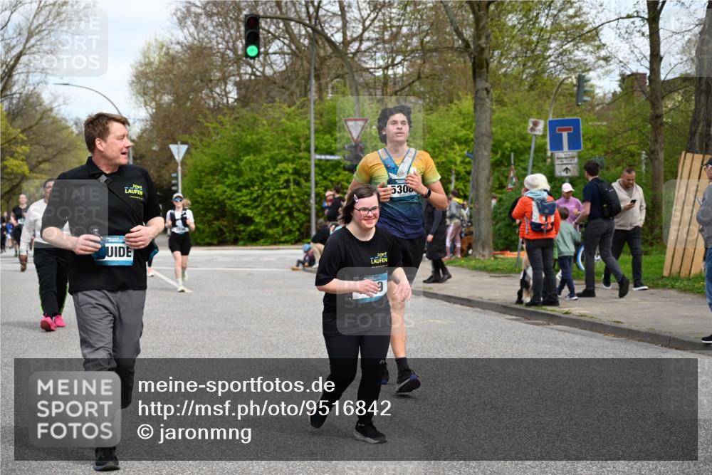 12.04.2026 - 45. Internationalen Wilhelmsburger Insellauf J. Mangold http://msf.ph/oto/9516842 12.04.2026 13:20:00 Ziel 2946, 4905, 4274, 2534, 4936, 2366, 3655, 2261, 2264, 3448, 3449, 2894, 2888, 3898, 3898, 2431, 4121, 5308, 3236, 4718, 3236, 4718, 2247, 3203, 5342, 3822, 3821, 4999, 4803, 2224, 4223, 4224, 4954, 5258, 3284 meine-sportfotos.de