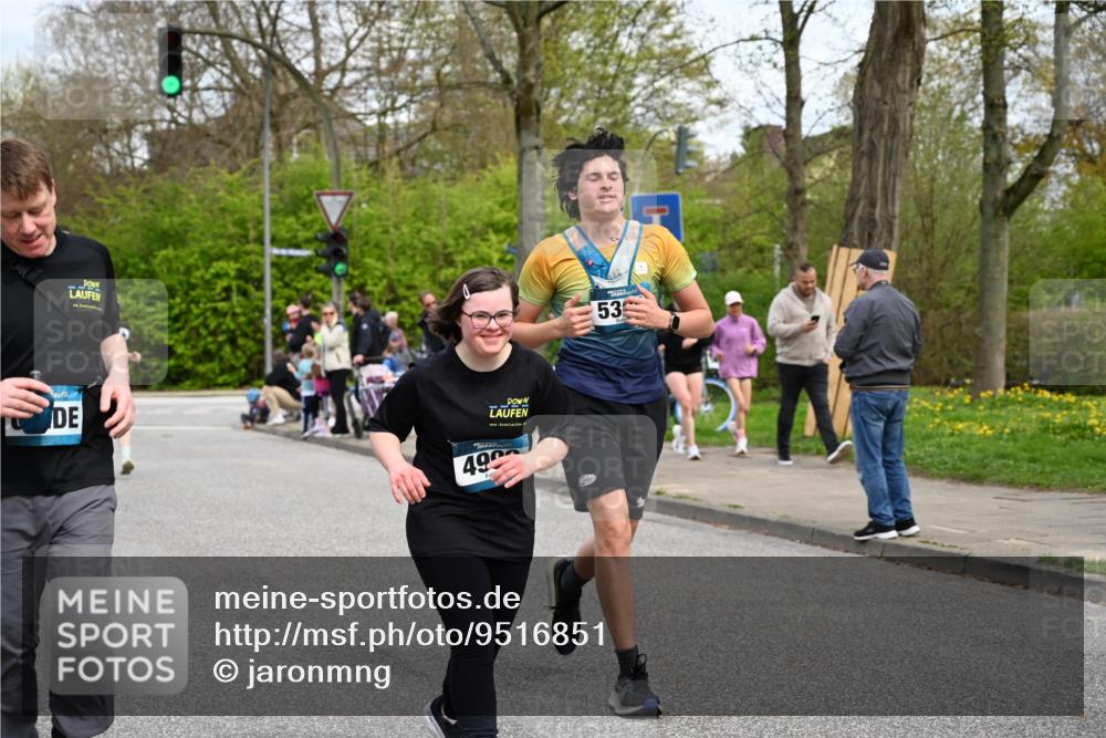 12.04.2026 - 45. Internationalen Wilhelmsburger Insellauf J. Mangold http://msf.ph/oto/9516851 12.04.2026 13:20:01 Ziel 4905, 4274, 2534, 4936, 2366, 3655, 2261, 2264, 3448, 3449, 2894, 2888, 3898, 2431, 4121, 5308, 3236, 4718, 2247, 3203, 5342, 3822, 3821, 4999, 4803, 2224, 4223, 4224, 4954, 5258, 3284 meine-sportfotos.de
