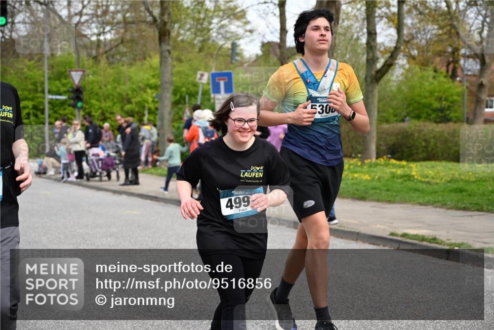 12.04.2026 - 45. Internationalen Wilhelmsburger Insellauf J. Mangold http://msf.ph/oto/9516856 12.04.2026 13:20:02 Ziel 2534, 4936, 2366, 3655, 2261, 2264, 3448, 3449, 2894, 2888, 3898, 2431, 4121, 5308, 3236, 4718, 2247, 3203, 2247, 3203, 5342, 3822, 3821, 4999, 4803, 2224, 4223, 4224, 4954, 5258, 3284 meine-sportfotos.de