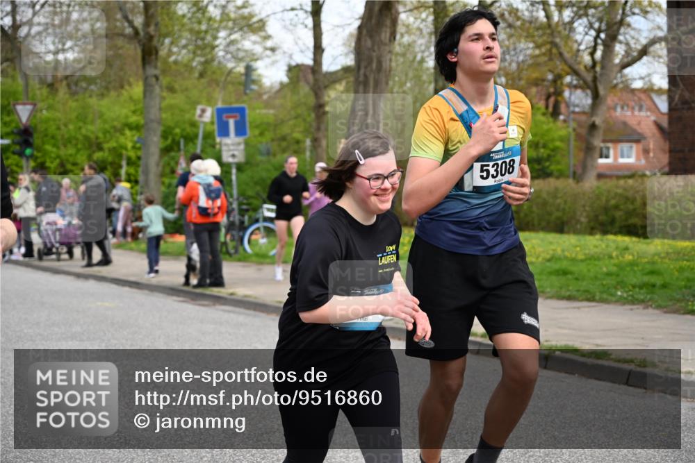 12.04.2026 - 45. Internationalen Wilhelmsburger Insellauf J. Mangold http://msf.ph/oto/9516860 12.04.2026 13:20:02 Ziel 2534, 4936, 2366, 3655, 2261, 2264, 3448, 3449, 2894, 2888, 3898, 2431, 4121, 5308, 3236, 4718, 2247, 3203, 2247, 3203, 5342, 3822, 3821, 4999, 4803, 2224, 4223, 4224, 4954, 5258, 3284 meine-sportfotos.de