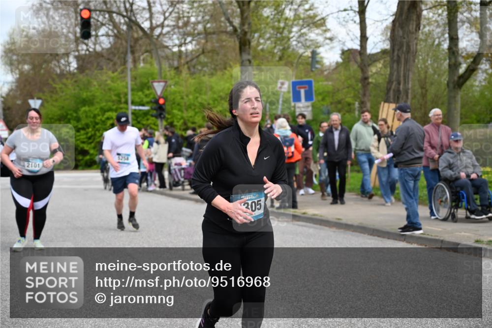 12.04.2026 - 45. Internationalen Wilhelmsburger Insellauf J. Mangold http://msf.ph/oto/9516968 12.04.2026 13:20:23 Ziel 3898, 2431, 4121, 5308, 3236, 4718, 2247, 3203, 5342, 3822, 3821, 4999, 4803, 2224, 4223, 4224, 4954, 5258, 3284, 2469, 4305, 2013, 3233, 5230, 3766, 4103, 4341, 5633, 4284, 4293 meine-sportfotos.de