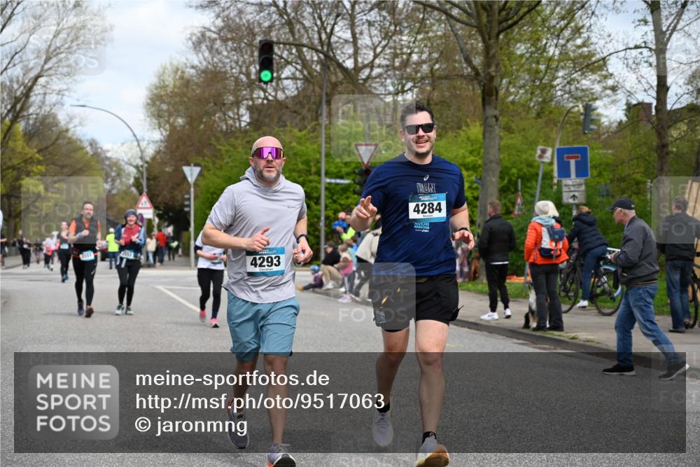 12.04.2026 - 45. Internationalen Wilhelmsburger Insellauf J. Mangold http://msf.ph/oto/9517063 12.04.2026 13:20:43 Ziel 4803, 2224, 4223, 4224, 4954, 5258, 3284, 2469, 4305, 2013, 3233, 5230, 3766, 4103, 4341, 5633, 4284, 4293, 5543, 2363, 2101, 4417, 3552, 3551, 2333, 4018, 5716, 4319 meine-sportfotos.de