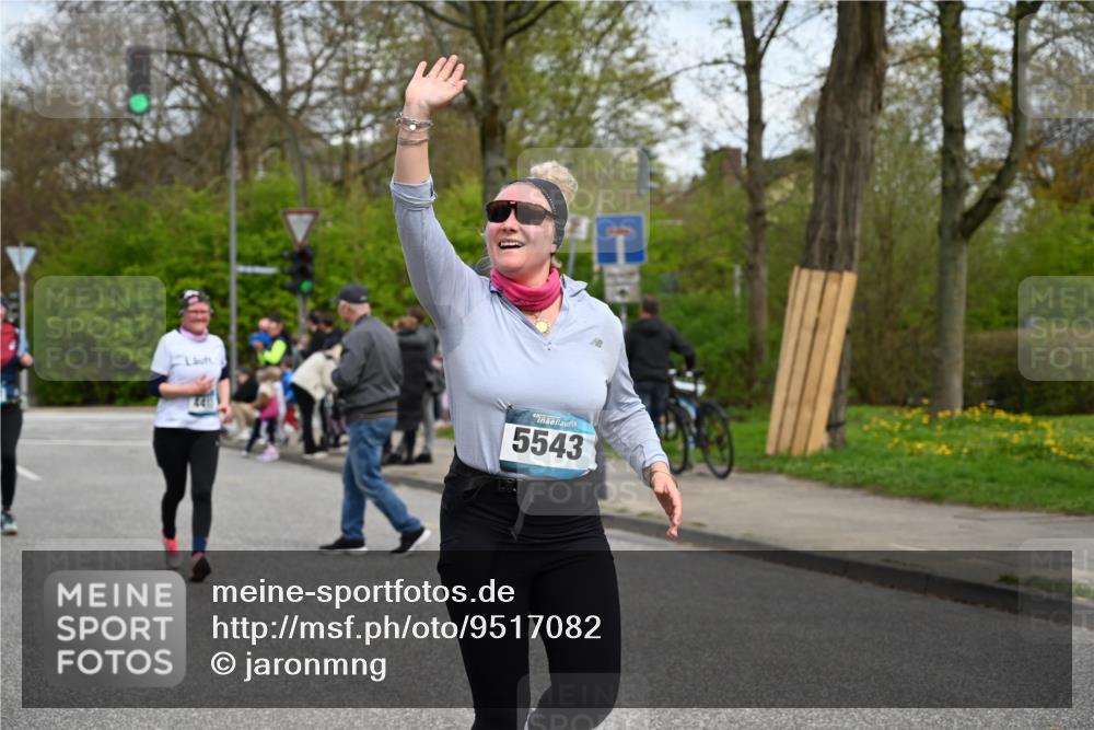 12.04.2026 - 45. Internationalen Wilhelmsburger Insellauf J. Mangold http://msf.ph/oto/9517082 12.04.2026 13:20:45 Ziel 4224, 4954, 5258, 3284, 2469, 4305, 2013, 3233, 5230, 3766, 4103, 4341, 5633, 5633, 4284, 4293, 5543, 2363, 2101, 4417, 3552, 3551, 3552, 3551, 2333, 4018, 5716, 4319, 5297 meine-sportfotos.de