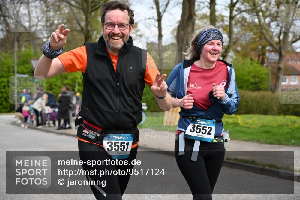12.04.2026 - 45. Internationalen Wilhelmsburger Insellauf J. Mangold http://msf.ph/oto/9517124 12.04.2026 13:20:50 Ziel 2469, 4305, 2013, 3233, 5230, 3766, 4103, 4341, 5633, 4284, 4293, 5543, 2363, 2101, 4417, 3552, 3551, 2333, 4018, 4018, 5716, 4319, 5297, 4878, 5484, 2692 meine-sportfotos.de