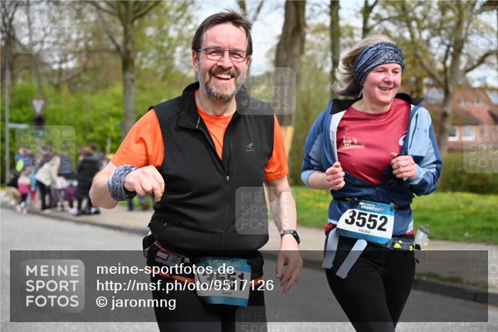 12.04.2026 - 45. Internationalen Wilhelmsburger Insellauf J. Mangold http://msf.ph/oto/9517126 12.04.2026 13:20:50 Ziel 2469, 4305, 2013, 3233, 5230, 3766, 4103, 4341, 5633, 4284, 4293, 5543, 2363, 2101, 4417, 3552, 3551, 2333, 4018, 4018, 5716, 4319, 5297, 4878, 5484, 2692 meine-sportfotos.de