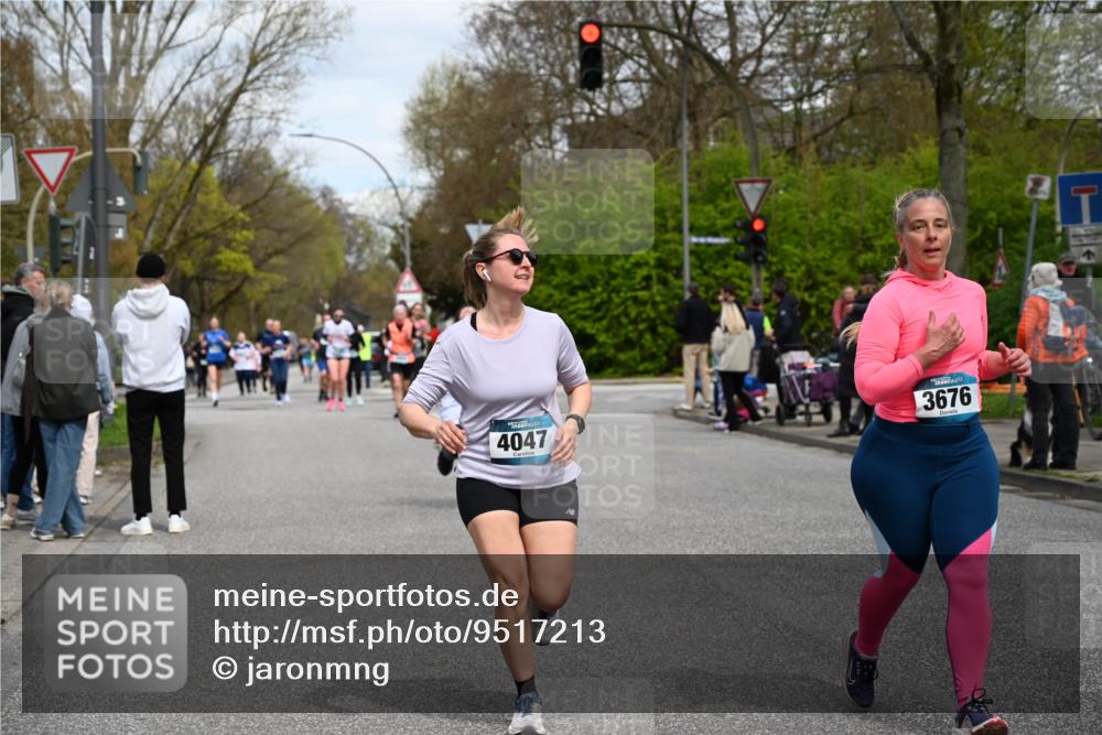 12.04.2026 - 45. Internationalen Wilhelmsburger Insellauf J. Mangold http://msf.ph/oto/9517213 12.04.2026 13:21:20 Ziel 4417, 3552, 3551, 2333, 4018, 5716, 4319, 5297, 4878, 5484, 2692, 4444, 4800, 4047, 2175, 4047, 2175, 3402, 5482, 4017, 3676, 2628, 3251, 5201, 3109, 4404, 4362, 2473, 2552 meine-sportfotos.de