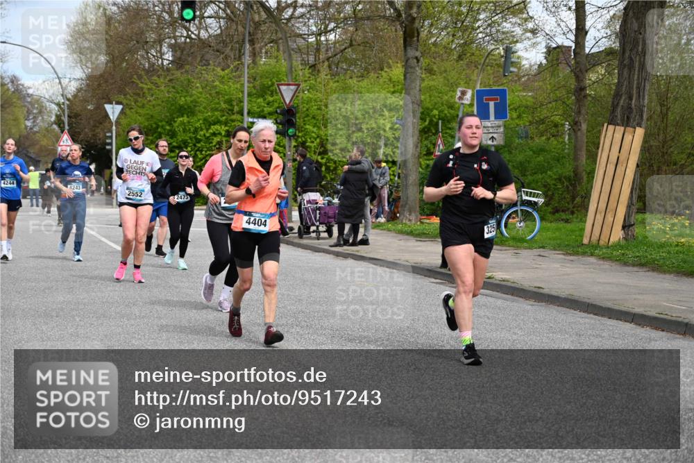12.04.2026 - 45. Internationalen Wilhelmsburger Insellauf J. Mangold http://msf.ph/oto/9517243 12.04.2026 13:21:28 Ziel 5716, 4319, 5297, 4878, 5484, 2692, 4444, 4800, 4047, 2175, 3402, 5482, 4017, 3676, 2628, 3251, 5201, 3109, 4404, 4362, 2473, 2552, 2130, 2840, 3998, 5462, 5205, 4809, 2002 meine-sportfotos.de
