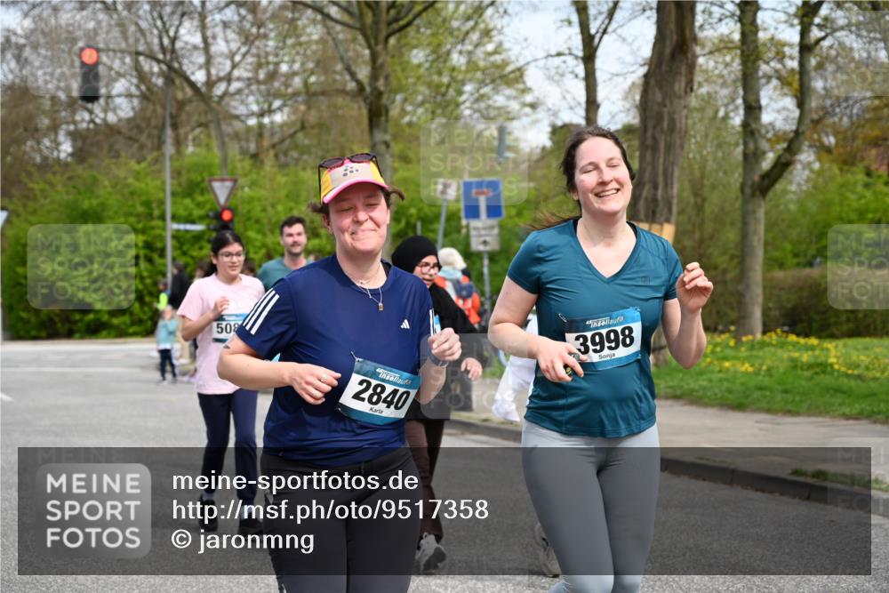 12.04.2026 - 45. Internationalen Wilhelmsburger Insellauf J. Mangold http://msf.ph/oto/9517358 12.04.2026 13:21:47 Ziel 5482, 4017, 3676, 2628, 3251, 5201, 3109, 4404, 4362, 2473, 2552, 2130, 2840, 3998, 2840, 3998, 5462, 5205, 4809, 2002, 2332, 2116, 3581, 3235, 3915, 5080, 4348, 5085, 3603, 3602, 5092, 2246, 5192, 5171 meine-sportfotos.de