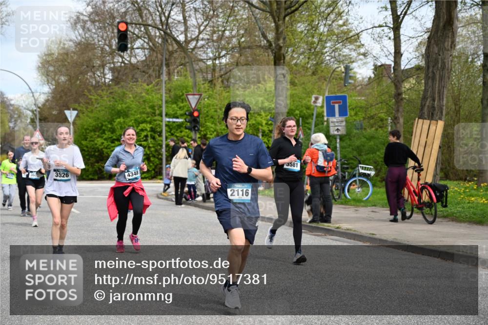 12.04.2026 - 45. Internationalen Wilhelmsburger Insellauf J. Mangold http://msf.ph/oto/9517381 12.04.2026 13:21:54 Ziel 4017, 3676, 2628, 3251, 5201, 3109, 4404, 4362, 2473, 2552, 2130, 2840, 3998, 5462, 5205, 4809, 2002, 2332, 2116, 3581, 3235, 3915, 5080, 4348, 5085, 3603, 3602, 3603, 3602, 5092, 2246, 5192, 5171, 3162, 4443, 4442, 3746, 5290, 3057, 3667, 5304 meine-sportfotos.de