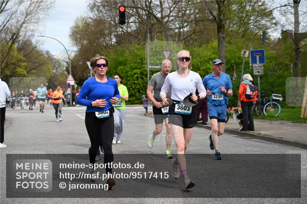 12.04.2026 - 45. Internationalen Wilhelmsburger Insellauf J. Mangold http://msf.ph/oto/9517415 12.04.2026 13:21:59 Ziel 3676, 2628, 3251, 5201, 3109, 4404, 4362, 2473, 2552, 2130, 2840, 3998, 5462, 5205, 4809, 2002, 2332, 2116, 3581, 3235, 3915, 5080, 4348, 5085, 3603, 3602, 5092, 2246, 5192, 5171, 2246, 5192, 5171, 3162, 4443, 4442, 3746, 5290, 3057, 3667, 5304, 4210 meine-sportfotos.de