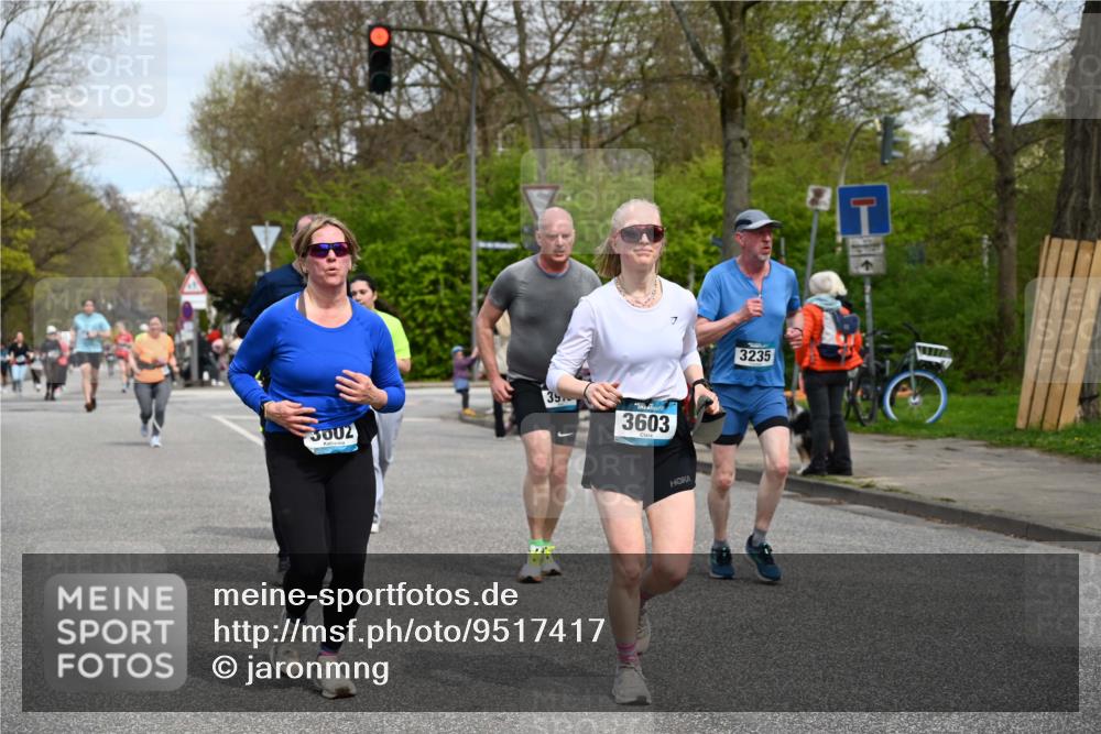 12.04.2026 - 45. Internationalen Wilhelmsburger Insellauf J. Mangold http://msf.ph/oto/9517417 12.04.2026 13:21:59 Ziel 3676, 2628, 3251, 5201, 3109, 4404, 4362, 2473, 2552, 2130, 2840, 3998, 5462, 5205, 4809, 2002, 2332, 2116, 3581, 3235, 3915, 5080, 4348, 5085, 3603, 3602, 5092, 2246, 5192, 5171, 2246, 5192, 5171, 3162, 4443, 4442, 3746, 5290, 3057, 3667, 5304, 4210 meine-sportfotos.de