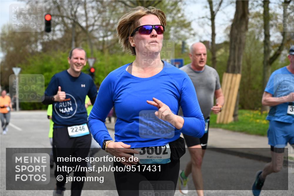 12.04.2026 - 45. Internationalen Wilhelmsburger Insellauf J. Mangold http://msf.ph/oto/9517431 12.04.2026 13:22:01 Ziel 3251, 5201, 3109, 4404, 4362, 2473, 2552, 2130, 2840, 3998, 5462, 5205, 4809, 2002, 2332, 2116, 2116, 3581, 3235, 3915, 5080, 4348, 5085, 3603, 3602, 5092, 2246, 5192, 5171, 3162, 4443, 4442, 3746, 4442, 3746, 5290, 3057, 3667, 5304, 4210, 4014 meine-sportfotos.de