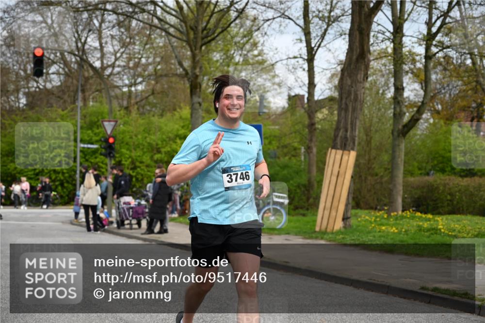 12.04.2026 - 45. Internationalen Wilhelmsburger Insellauf J. Mangold http://msf.ph/oto/9517446 12.04.2026 13:22:10 Ziel 2130, 2840, 3998, 5462, 5205, 4809, 2002, 2332, 2116, 3581, 3235, 3915, 5080, 4348, 5085, 3603, 3602, 5092, 2246, 5192, 5171, 3162, 4443, 4442, 3746, 5290, 3057, 3667, 5304, 4210, 4014, 2158 meine-sportfotos.de