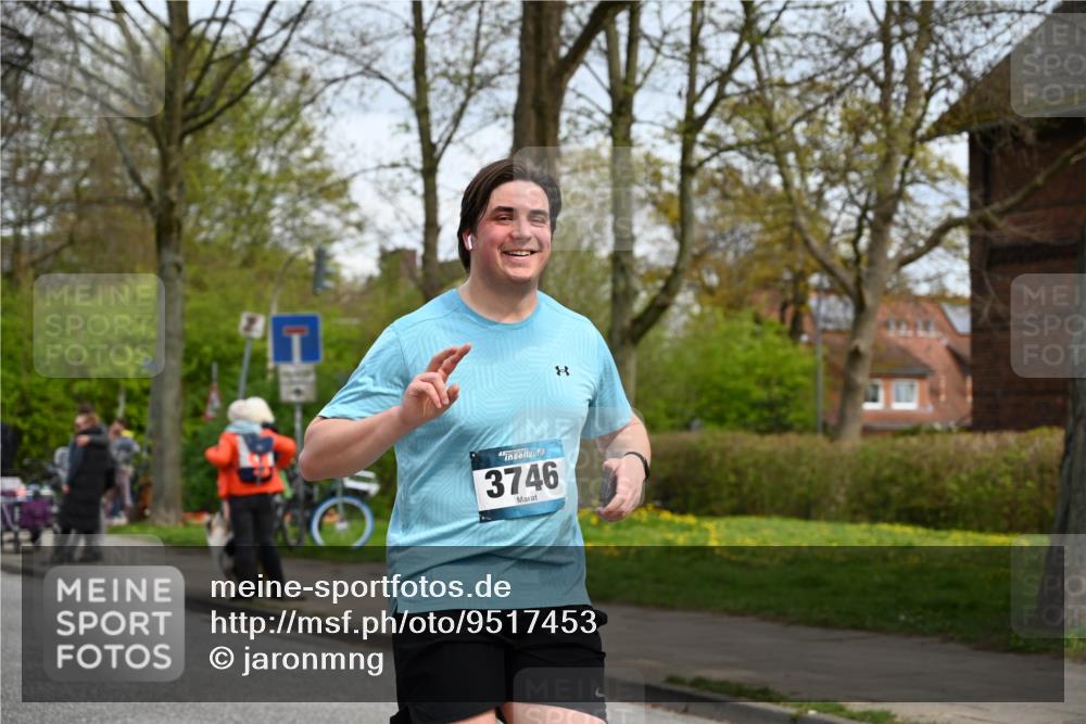 12.04.2026 - 45. Internationalen Wilhelmsburger Insellauf J. Mangold http://msf.ph/oto/9517453 12.04.2026 13:22:10 Ziel 2130, 2840, 3998, 5462, 5205, 4809, 2002, 2332, 2116, 3581, 3235, 3915, 5080, 4348, 5085, 3603, 3602, 5092, 2246, 5192, 5171, 3162, 4443, 4442, 3746, 5290, 3057, 3667, 5304, 4210, 4014, 2158 meine-sportfotos.de