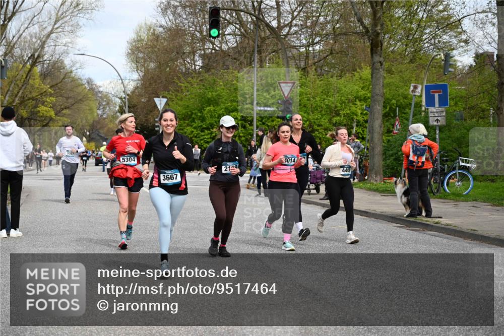 12.04.2026 - 45. Internationalen Wilhelmsburger Insellauf J. Mangold http://msf.ph/oto/9517464 12.04.2026 13:22:14 Ziel 5205, 4809, 2002, 2332, 2116, 3581, 3235, 3915, 5080, 4348, 5085, 3603, 3602, 5092, 2246, 5192, 5171, 3162, 4443, 4442, 3746, 5290, 5290, 3057, 3667, 5304, 4210, 4014, 2158, 2158, 5314 meine-sportfotos.de