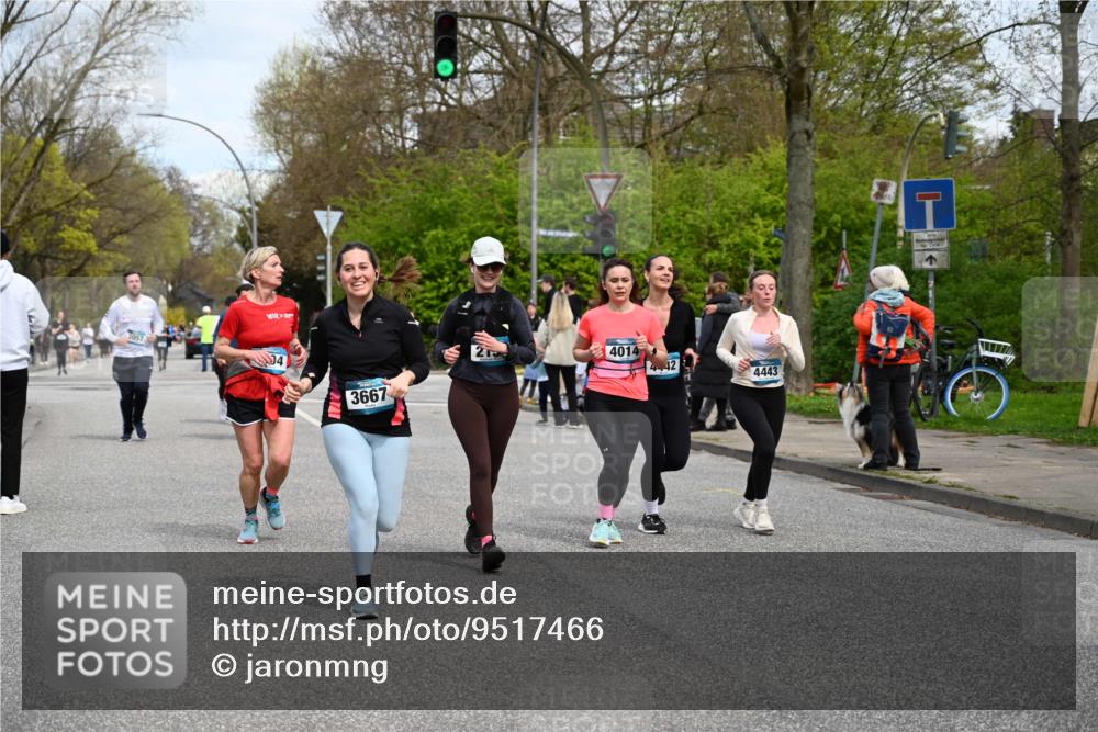 12.04.2026 - 45. Internationalen Wilhelmsburger Insellauf J. Mangold http://msf.ph/oto/9517466 12.04.2026 13:22:14 Ziel 5205, 4809, 2002, 2332, 2116, 3581, 3235, 3915, 5080, 4348, 5085, 3603, 3602, 5092, 2246, 5192, 5171, 3162, 4443, 4442, 3746, 5290, 5290, 3057, 3667, 5304, 4210, 4014, 2158, 2158, 5314 meine-sportfotos.de