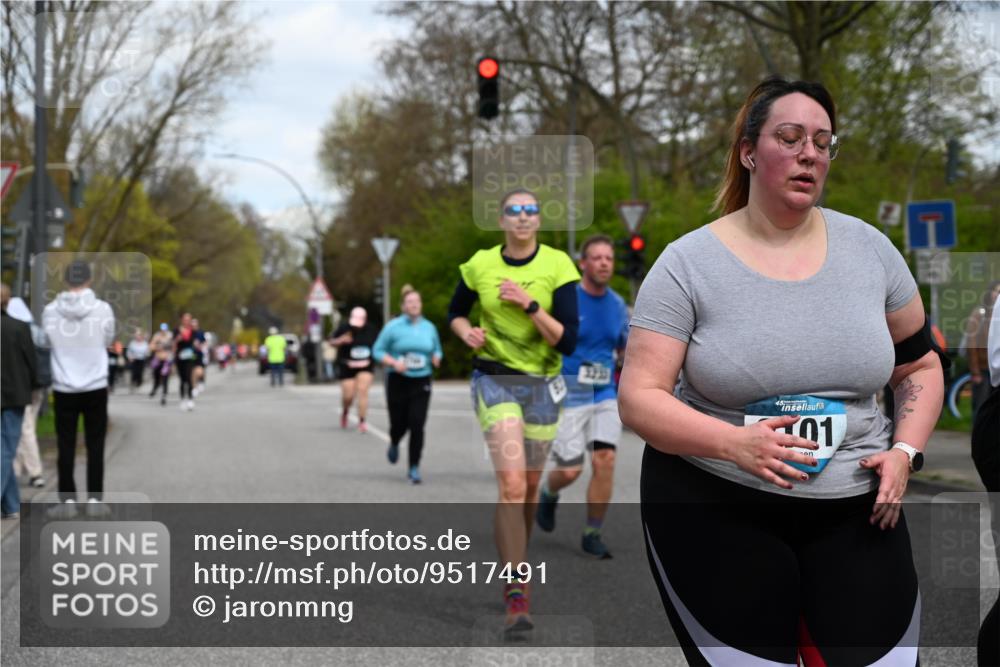 12.04.2026 - 45. Internationalen Wilhelmsburger Insellauf J. Mangold http://msf.ph/oto/9517491 12.04.2026 13:20:28 Ziel 2431, 4121, 5308, 3236, 4718, 2247, 3203, 5342, 3822, 3821, 4999, 4803, 2224, 4223, 4224, 4954, 5258, 3284, 2469, 4305, 2013, 3233, 5230, 3766, 4103, 4341, 5633, 4284, 4293, 5543, 2363 meine-sportfotos.de