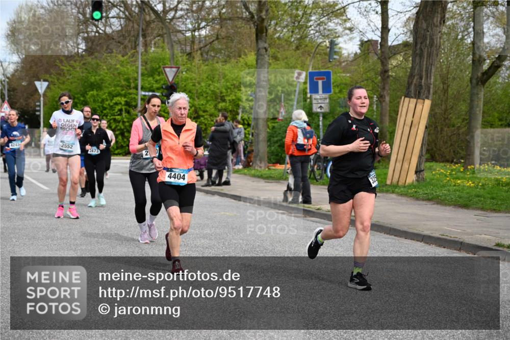 12.04.2026 - 45. Internationalen Wilhelmsburger Insellauf J. Mangold http://msf.ph/oto/9517748 12.04.2026 13:21:29 Ziel 4319, 5297, 4878, 5484, 2692, 4444, 4800, 4047, 2175, 3402, 5482, 4017, 3676, 2628, 3251, 5201, 3109, 4404, 3109, 4404, 4362, 2473, 2552, 2130, 2840, 3998, 5462, 5205, 4809, 2002 meine-sportfotos.de