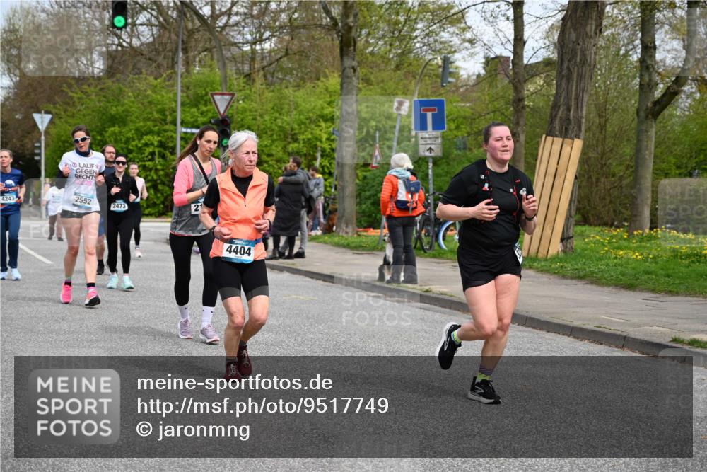 12.04.2026 - 45. Internationalen Wilhelmsburger Insellauf J. Mangold http://msf.ph/oto/9517749 12.04.2026 13:21:29 Ziel 4319, 5297, 4878, 5484, 2692, 4444, 4800, 4047, 2175, 3402, 5482, 4017, 3676, 2628, 3251, 5201, 3109, 4404, 3109, 4404, 4362, 2473, 2552, 2130, 2840, 3998, 5462, 5205, 4809, 2002 meine-sportfotos.de