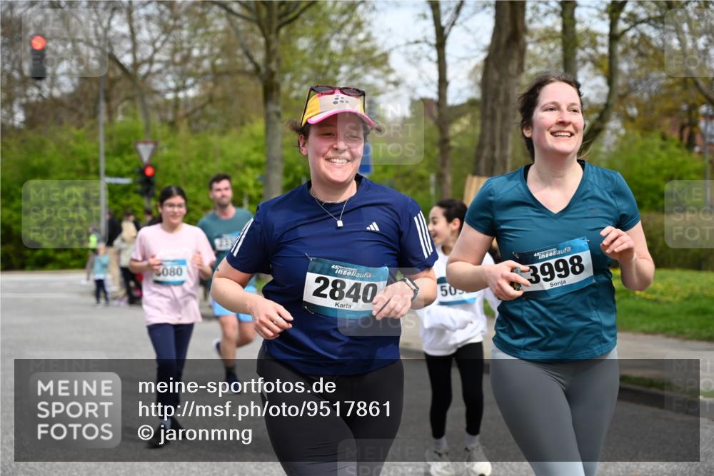 12.04.2026 - 45. Internationalen Wilhelmsburger Insellauf J. Mangold http://msf.ph/oto/9517861 12.04.2026 13:21:47 Ziel 5482, 4017, 3676, 2628, 3251, 5201, 3109, 4404, 4362, 2473, 2552, 2130, 2840, 3998, 2840, 3998, 5462, 5205, 4809, 2002, 2332, 2116, 3581, 3235, 3915, 5080, 4348, 5085, 3603, 3602, 5092, 2246, 5192, 5171 meine-sportfotos.de