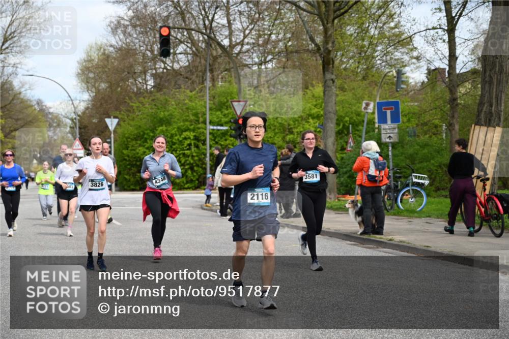 12.04.2026 - 45. Internationalen Wilhelmsburger Insellauf J. Mangold http://msf.ph/oto/9517877 12.04.2026 13:21:54 Ziel 4017, 3676, 2628, 3251, 5201, 3109, 4404, 4362, 2473, 2552, 2130, 2840, 3998, 5462, 5205, 4809, 2002, 2332, 2116, 3581, 3235, 3915, 5080, 4348, 5085, 3603, 3602, 3603, 3602, 5092, 2246, 5192, 5171, 3162, 4443, 4442, 3746, 5290, 3057, 3667, 5304 meine-sportfotos.de
