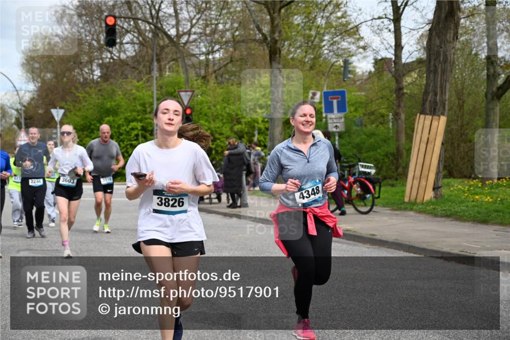 12.04.2026 - 45. Internationalen Wilhelmsburger Insellauf J. Mangold http://msf.ph/oto/9517901 12.04.2026 13:21:57 Ziel 3676, 2628, 3251, 5201, 3109, 4404, 4362, 2473, 2552, 2130, 2840, 3998, 5462, 5205, 4809, 2002, 2332, 2116, 3581, 3235, 3915, 5080, 4348, 5085, 3603, 3602, 5092, 5092, 2246, 5192, 5171, 3162, 4443, 4442, 3746, 5290, 3057, 3667, 5304, 4210 meine-sportfotos.de