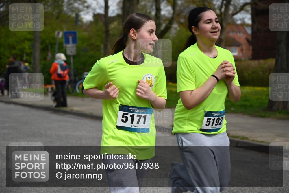 12.04.2026 - 45. Internationalen Wilhelmsburger Insellauf J. Mangold http://msf.ph/oto/9517938 12.04.2026 13:22:03 Ziel 5201, 3109, 4404, 4362, 2473, 2552, 2130, 2840, 3998, 5462, 5205, 4809, 2002, 2332, 2116, 3581, 3235, 3915, 3235, 3915, 5080, 4348, 5085, 3603, 3602, 5092, 2246, 5192, 5171, 3162, 4443, 4442, 3746, 5290, 3057, 3057, 3667, 5304, 4210, 4014, 2158 meine-sportfotos.de