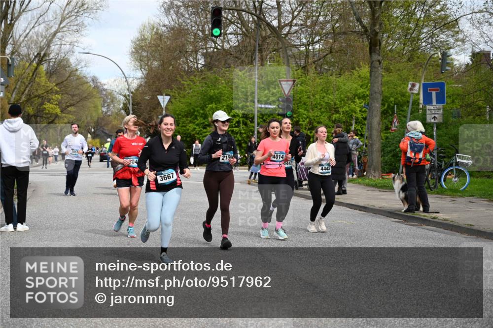 12.04.2026 - 45. Internationalen Wilhelmsburger Insellauf J. Mangold http://msf.ph/oto/9517962 12.04.2026 13:22:14 Ziel 5205, 4809, 2002, 2332, 2116, 3581, 3235, 3915, 5080, 4348, 5085, 3603, 3602, 5092, 2246, 5192, 5171, 3162, 4443, 4442, 3746, 5290, 5290, 3057, 3667, 5304, 4210, 4014, 2158, 2158, 5314 meine-sportfotos.de