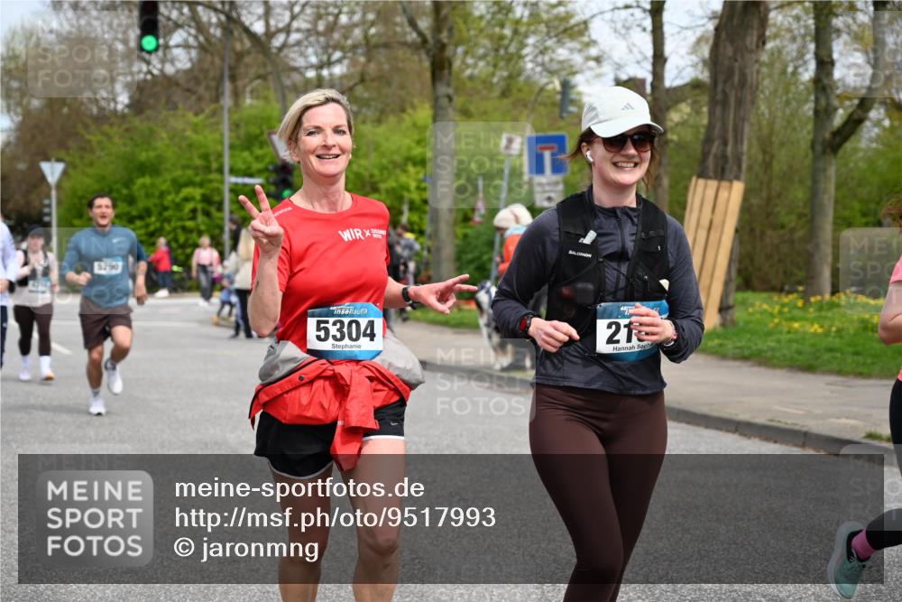 12.04.2026 - 45. Internationalen Wilhelmsburger Insellauf J. Mangold http://msf.ph/oto/9517993 12.04.2026 13:22:17 Ziel 2002, 2332, 2116, 3581, 3235, 3915, 5080, 4348, 5085, 3603, 3602, 5092, 2246, 5192, 5171, 3162, 4443, 4442, 3746, 5290, 3057, 3667, 5304, 4210, 4014, 2158, 5314, 4557 meine-sportfotos.de