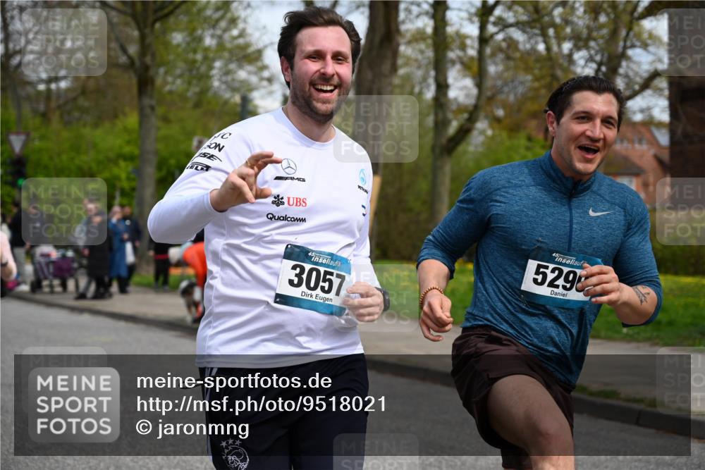 12.04.2026 - 45. Internationalen Wilhelmsburger Insellauf J. Mangold http://msf.ph/oto/9518021 12.04.2026 13:22:20 Ziel 2332, 2116, 3581, 3235, 3915, 5080, 4348, 5085, 3603, 3602, 5092, 2246, 5192, 5171, 3162, 4443, 4442, 3746, 5290, 3057, 3667, 5304, 4210, 4014, 2158, 5314, 4557, 2153, 5262 meine-sportfotos.de