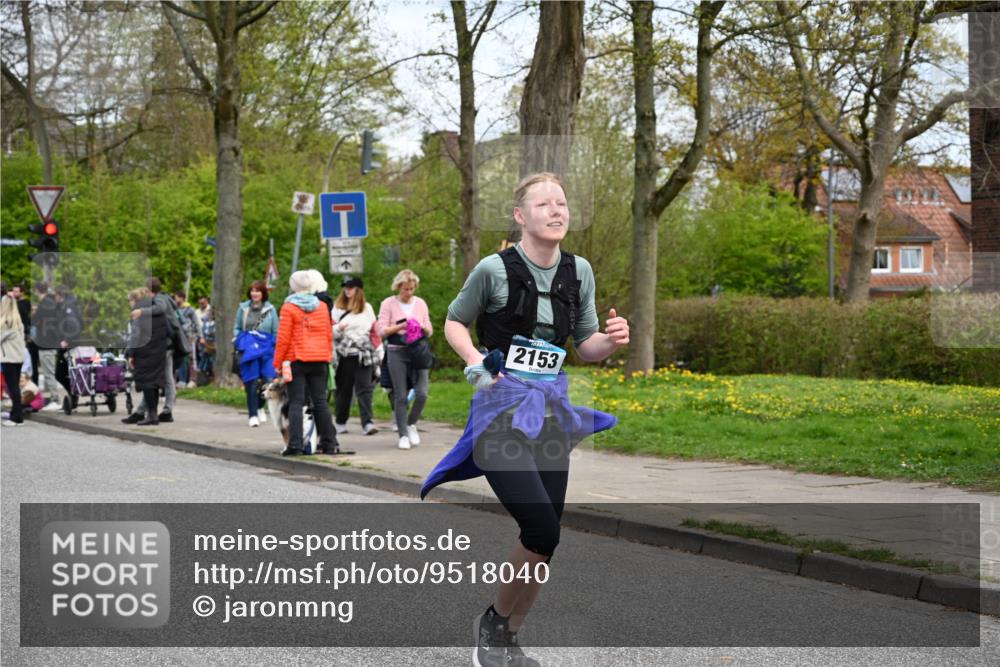 12.04.2026 - 45. Internationalen Wilhelmsburger Insellauf J. Mangold http://msf.ph/oto/9518040 12.04.2026 13:22:42 Ziel 4210, 4014, 2158, 5314, 4557, 2153, 5262, 4593, 4708, 3774, 4358, 5223, 3336, 3783 meine-sportfotos.de