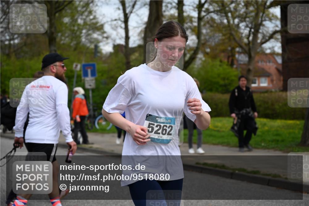 12.04.2026 - 45. Internationalen Wilhelmsburger Insellauf J. Mangold http://msf.ph/oto/9518080 12.04.2026 13:22:47 Ziel 4014, 2158, 5314, 4557, 2153, 5262, 4593, 4708, 3774, 4358, 5223, 3336, 3783, 3498, 3478, 4176 meine-sportfotos.de